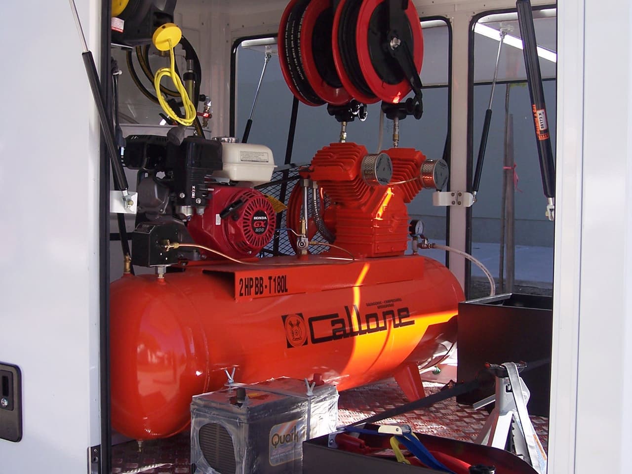 Interior 1 de Taller Móvil