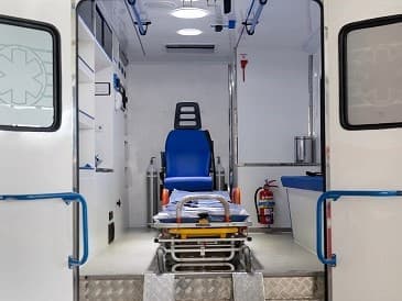 Interior 1 de Ambulancia Off-Road